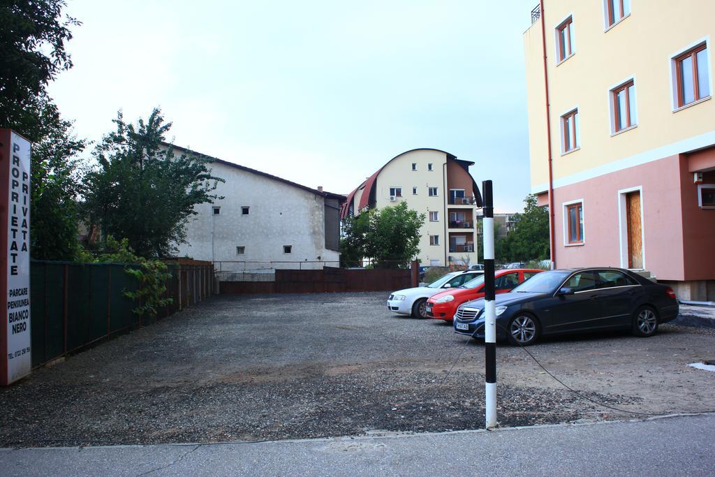 Pensiunea Bianco Nero Timisoara Exterior photo