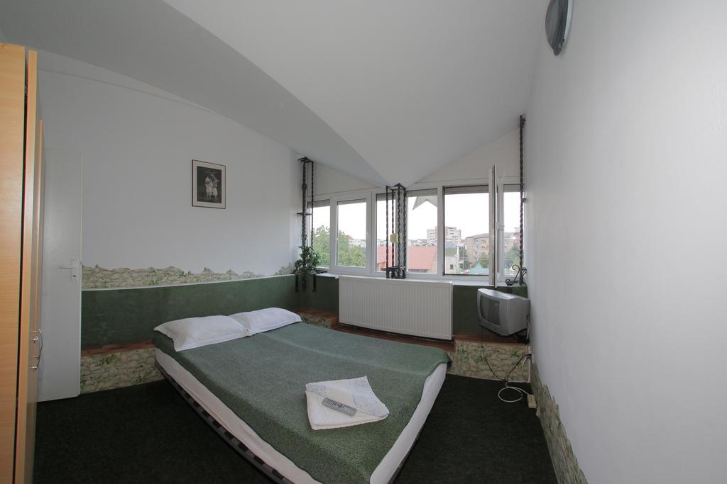 Pensiunea Bianco Nero Timisoara Exterior photo
